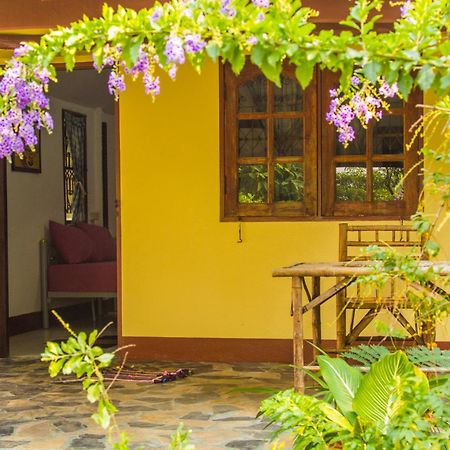 Ban Sabai Sabai Guest House Kanchanaburi Kamer foto